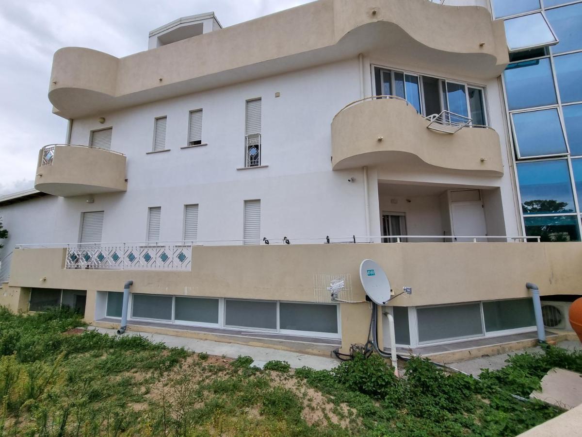 Oltremare Giovino Bed & Breakfast